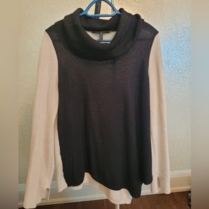 BCBG two tone sweater